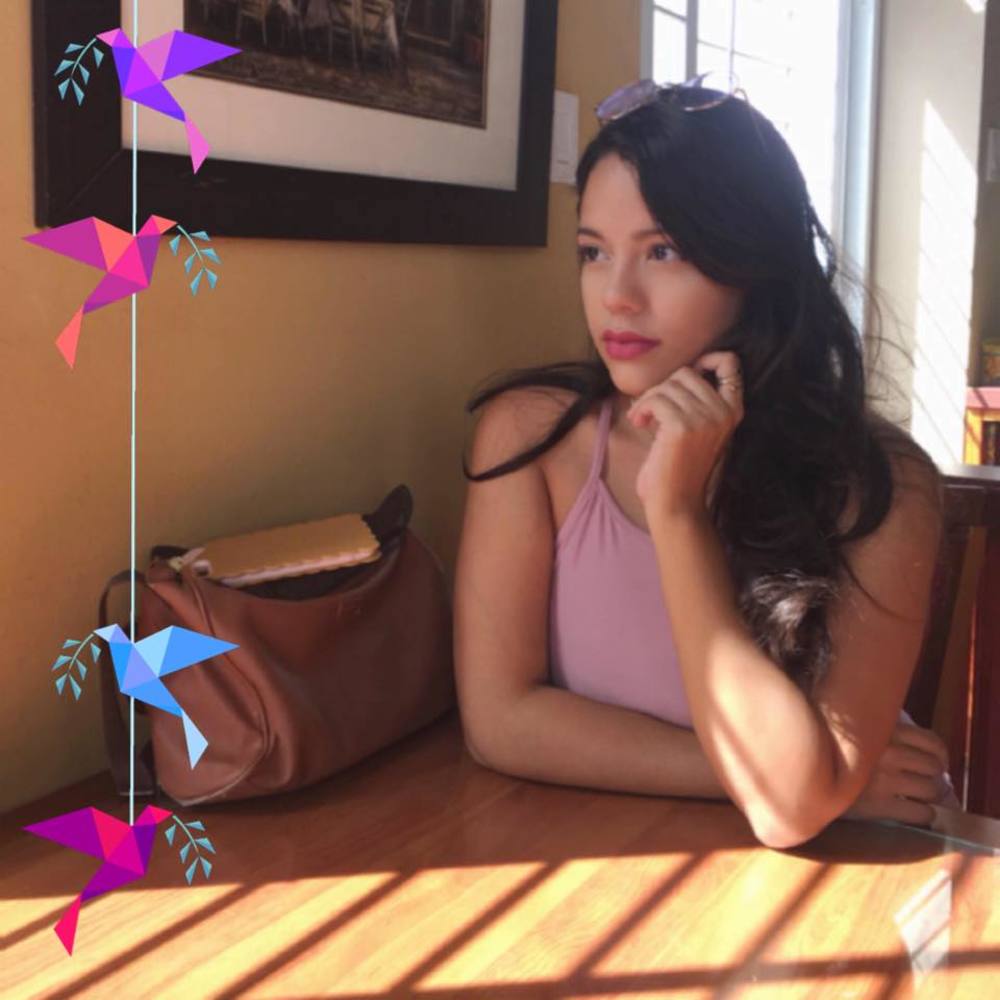 Meet your Posher, Alexxa